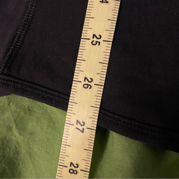 Lululemon Making Moves Pleated Back Rulu Black Long Sleeve Shirt - Picture 8 of 12